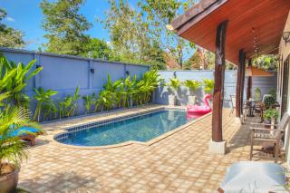 Serenity Holiday Pool Villa, Bangtao Beach - 1