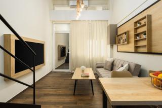 Modern Urban Loft - Hippocrateio Area - 5