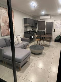 Space to be executive apartment - Durban - 5