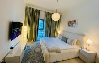 Studio Apartment in Dubai Marina Walking to JBR Beach, Cruise and DMCC Metro - 0