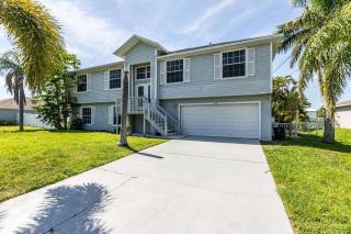 NEW Coral Cottage l Heated Pool | 6bd | 12 people - 6