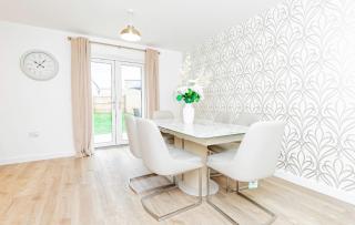 Stylish 3 Bedroom Home Perfect for Families - Bicester - 8