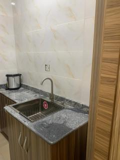 Eagle Nest Apartment and Hotel - 4