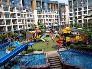 Laguna Beach Resort 2 - 0