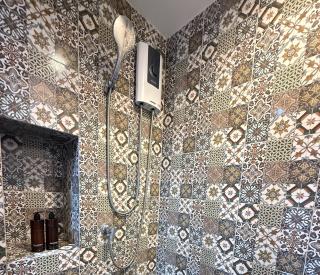 Luxury Resort Style 1 Bedroom Studio near Central - Phuket - 2