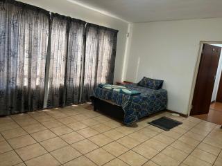 Botties Shemah - Pretoria - 6