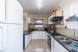 Ina se Huisie in Blouberg self Catering Apartment - Le Cap - 3