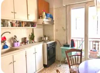 Sunny room in the heart of the city - Athen - 1