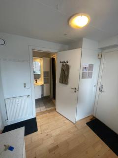 Central apartment with parking and Netflix - Arhus - 1