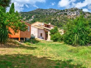 Villa Horizon - 5min from Monaco - Panoramic view - Infinity Pool - Air conditionner - Garden - Parking - Premium Services - Near Monaco Events - 6