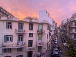 Sunny room in the heart of the city - Athen - 7