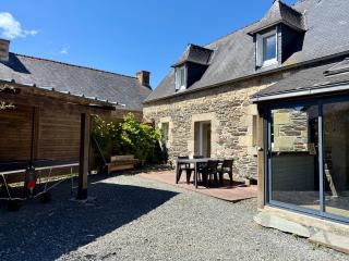 maison bretonne,gîte de keranglaz - Ploubezre - 9