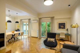 Plaka Premier Stay - Steps from Acropolis Museum and Metro - 9