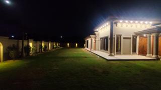 Lawn & Luxe 2 BR Stay with Grand Event Space - 5