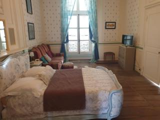 Le Chateau - 7