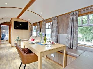 Brunel Boutique Railway Carriage 1 - Dawlish Warren - 8