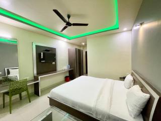 SEA VIEW- Family Hotel New T B- Resort inn, puri - near sea beach and Jagannath temple - 2