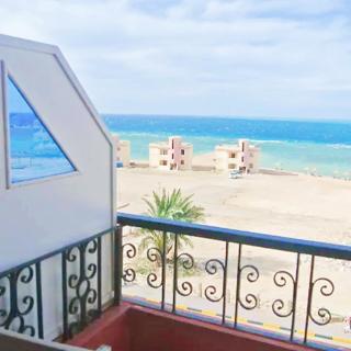 Sea view hotel - 9