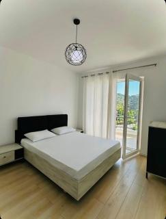 Sunny Apartment - Tirana - 4
