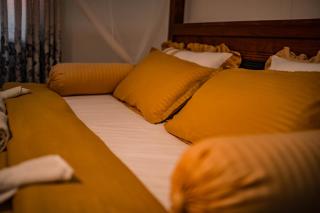 Royal Crest Villa - 2