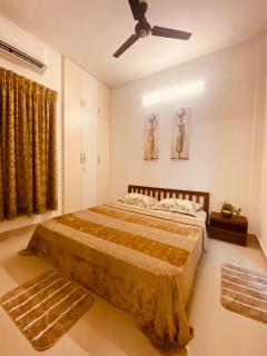 MIRA VISTA - Cozy 2 BHK Condo - Chennai - 0