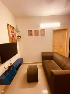 MIRA VISTA - Cozy 2 BHK Condo - Chennai - 9