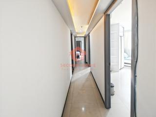 Large & Strategic 3BR Taman Rasuna Apt Pool - 6