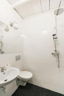 Emily Apartment self check in wifi Netflix FREE COFFEE near the Andrássy street - 7