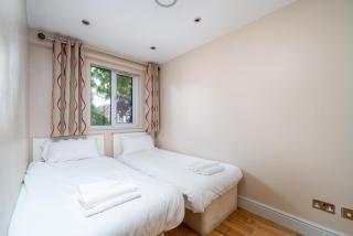 Beautiful 3 bedroom Apartment Central London - Londra - 3