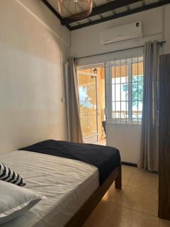 Beachfront Habitat - 4