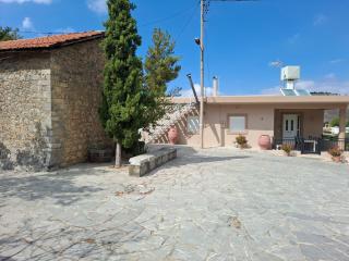 Karofillos homes-Oropedio - Agios Georgios - 8