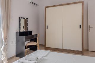 Bright 2BR Apt, Athens Base Near Sea & City - Athen - 8