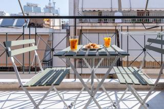 Bright 2BR Apt, Athens Base Near Sea & City - Athen - 7