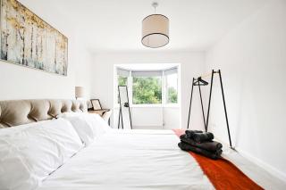 1-Bed Near Shops & Transport - 7