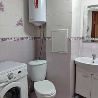 Двухкомнатная квартира в центре - 2