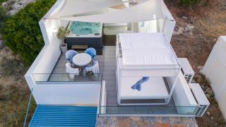 New Seaview Villa Moments with Rooftop Hot Tub, 50m from the Beach - 2