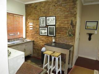 Selah guest cottage...place to pause, breath relax - Bethulie - 1