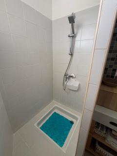 Studio vue mer avec citerne à eau - 9