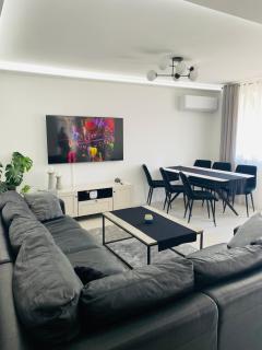 Apartment UrbanVista Sarajevo - Sarajevo - 0