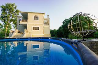 Atlas Mansion-4 Bedroom Home - Gouvia - 0