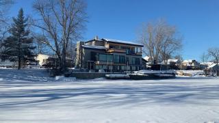 Modern apartment with magnificent views - Vaudreuil-Dorion - 2