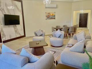 Extraordinary Two Bedrooms Apartment in New Alamein - El Alamein - 9