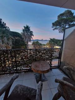 Beautiful beachfront apartment - 2