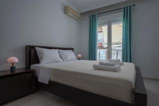 Angel's Urban Up-ART-ment - 4