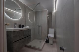 Angel's Urban Up-ART-ment - 5