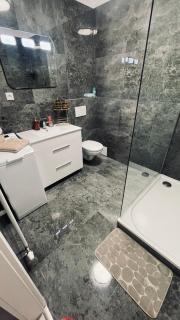 Premier City Apartment & Heart of Downtown & Parking Included - Trnava - 6