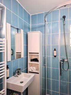 Casa de pe colț - 5