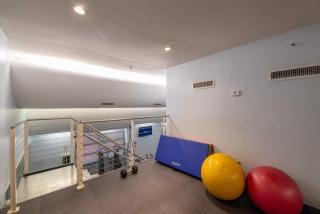 Centrally Located APT in NYC Walk to Time Square - 2