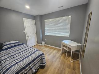 Cozy place! - Baltimore - 4