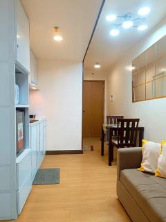 CozyLuxe Staycation at Pine Suites Tagaytay by Crown Asia - Tagaytay - 3